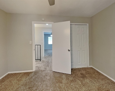 4474 W Cypress Villas Drive - Photo Thumbnail 14