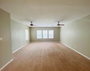 71 Wick Willow Drive - Photo Thumbnail 9
