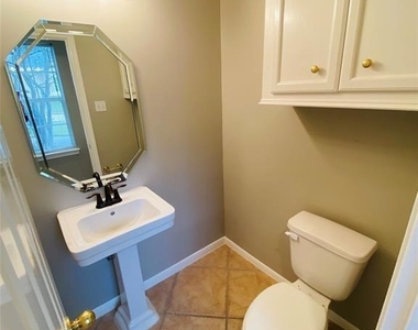 71 Wick Willow Drive - Photo Thumbnail 8
