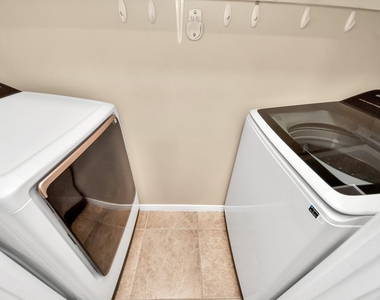 3525 Sage Road - Photo Thumbnail 24
