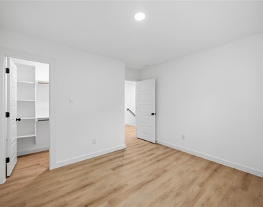 7946 Fields Street - Photo Thumbnail 22
