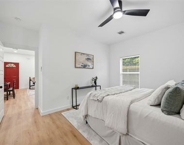 7946 Fields Street - Photo Thumbnail 14