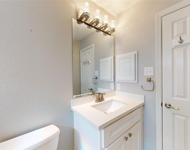 3046 Antler Way - Photo Thumbnail 19
