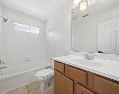 14207 Hawkesbury Court - Photo Thumbnail 26