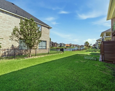 14207 Hawkesbury Court - Photo Thumbnail 35