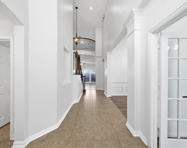 14207 Hawkesbury Court - Photo Thumbnail 4