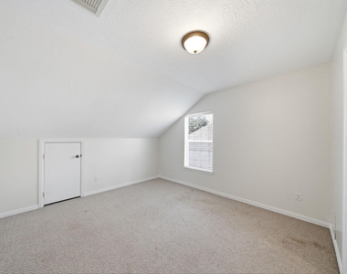 14207 Hawkesbury Court - Photo Thumbnail 21