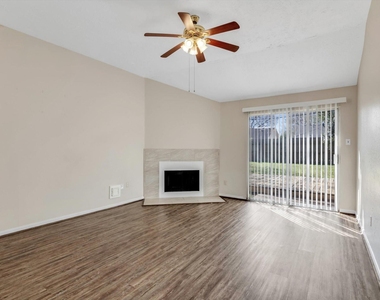 20235 Apache Gardens Lane - Photo Thumbnail 13