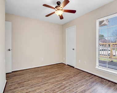 20235 Apache Gardens Lane - Photo Thumbnail 23