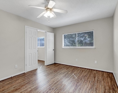 20235 Apache Gardens Lane - Photo Thumbnail 16