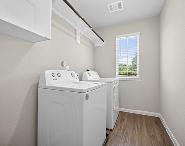 13758 Goldeye Drive - Photo Thumbnail 29