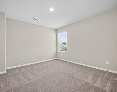 13758 Goldeye Drive - Photo Thumbnail 40