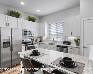 5501 Wild Acres Drive - Photo Thumbnail 3