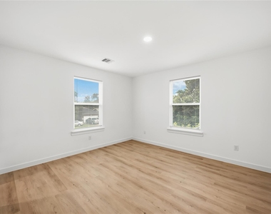 7944 Fields Street - Photo Thumbnail 24