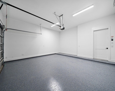8430 Vogue Lane - Photo Thumbnail 16