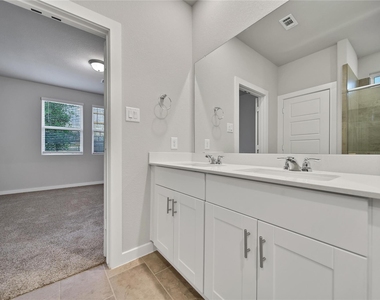 6609 Lahna Oak Drive - Photo Thumbnail 15