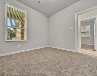 6609 Lahna Oak Drive - Photo Thumbnail 22