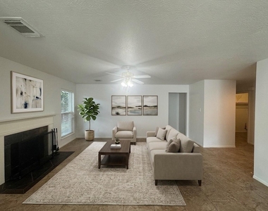 210 Rolling Plains Drive - Photo Thumbnail 15