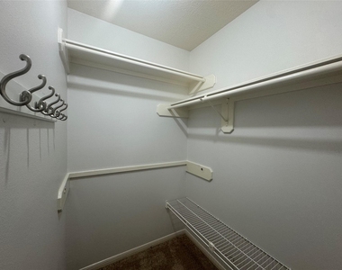 210 Rolling Plains Drive - Photo Thumbnail 38