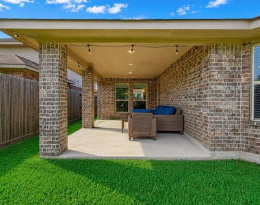 4827 Ladona Court - Photo Thumbnail 34