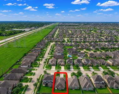 4827 Ladona Court - Photo Thumbnail 40