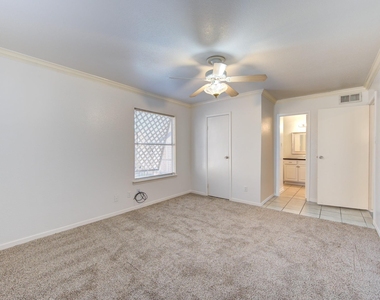 10202 Forum Park Drive - Photo Thumbnail 19