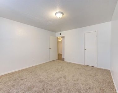10202 Forum Park Drive - Photo Thumbnail 15