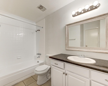 10202 Forum Park Drive - Photo Thumbnail 21