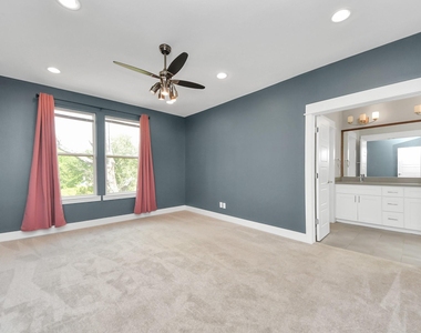 1411 Boswell Street - Photo Thumbnail 3