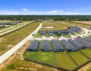 18006 Lasso Mills Drive - Photo Thumbnail 21