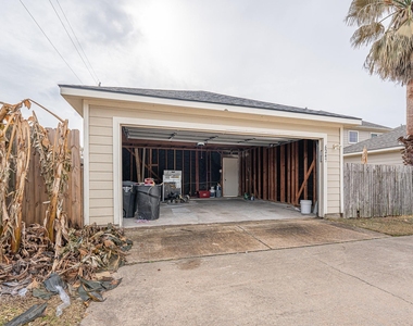 6247 Elton Knolls Street - Photo Thumbnail 25