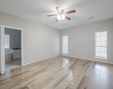 16 Marietta Court - Photo Thumbnail 38