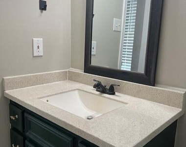 16 Marietta Court - Photo Thumbnail 29