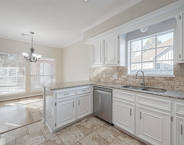 16 Marietta Court - Photo Thumbnail 14