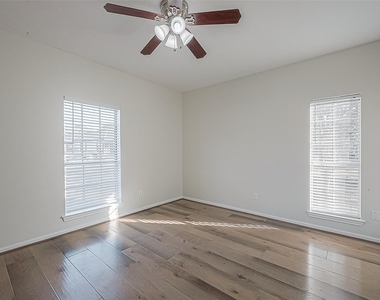 16 Marietta Court - Photo Thumbnail 18