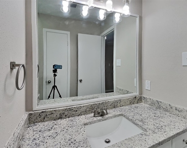 4734 Lost Lake Lane - Photo Thumbnail 16