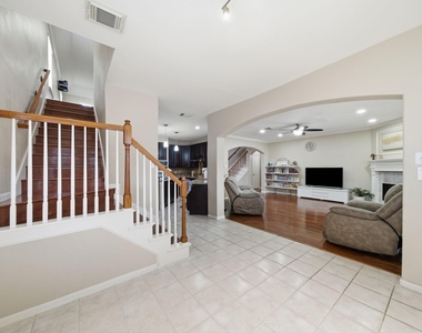 4418 Ruttand Park Lane - Photo Thumbnail 5
