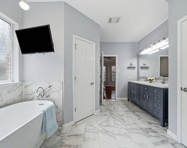 4418 Ruttand Park Lane - Photo Thumbnail 24