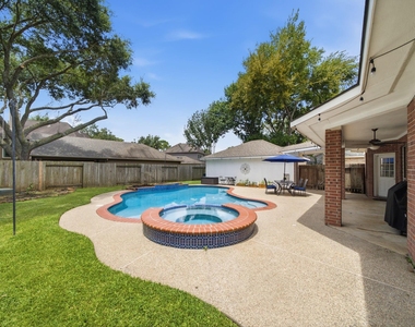 4418 Ruttand Park Lane - Photo Thumbnail 30
