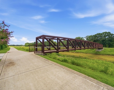 4418 Ruttand Park Lane - Photo Thumbnail 36