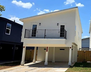 8411 Mahalia Drive - Photo Thumbnail 1