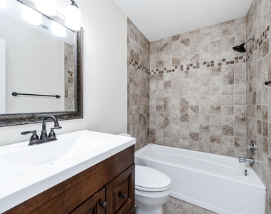 103 Avocado Street - Photo Thumbnail 16