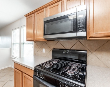 24515 Cornell Park Lane - Photo Thumbnail 6