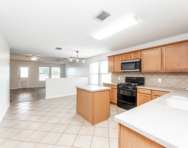 24515 Cornell Park Lane - Photo Thumbnail 4