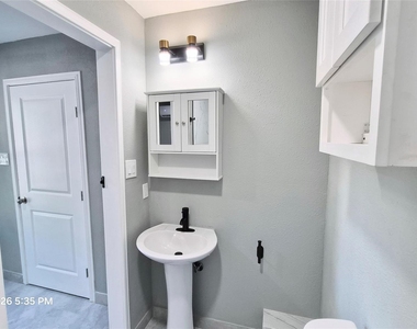 23054 Banquo Drive - Photo Thumbnail 8