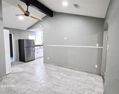 23054 Banquo Drive - Photo Thumbnail 7