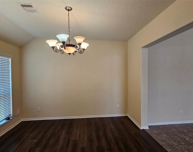 9923 Yearling Place - Photo Thumbnail 20