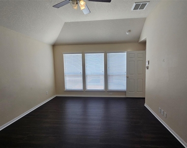 9923 Yearling Place - Photo Thumbnail 22