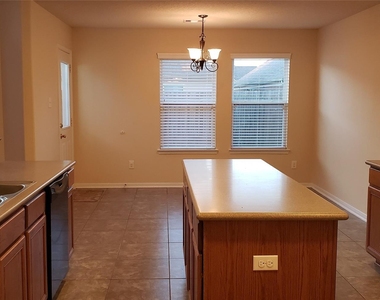 9923 Yearling Place - Photo Thumbnail 11