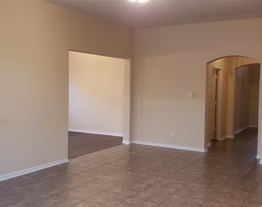 9923 Yearling Place - Photo Thumbnail 23